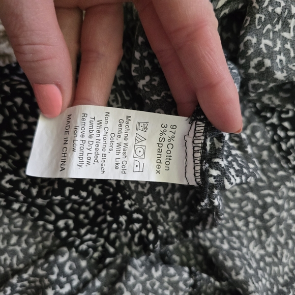 Women's Black and White Spaghetti Strap Tie Dress - Small - Picture 10 of 10